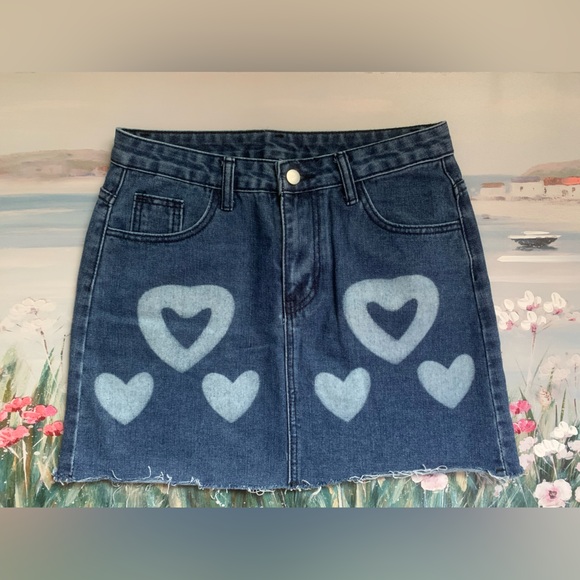 🩵New Empty Soda Chic Fun Denim Heart Mini Skirt🩵 - Picture 4 of 10